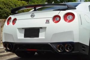 2011 NISSAN GT-R DBA-R35