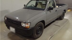 2003 TOYOTA HILUX GC-RZN147
