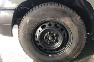 2003 TOYOTA HILUX GC-RZN147