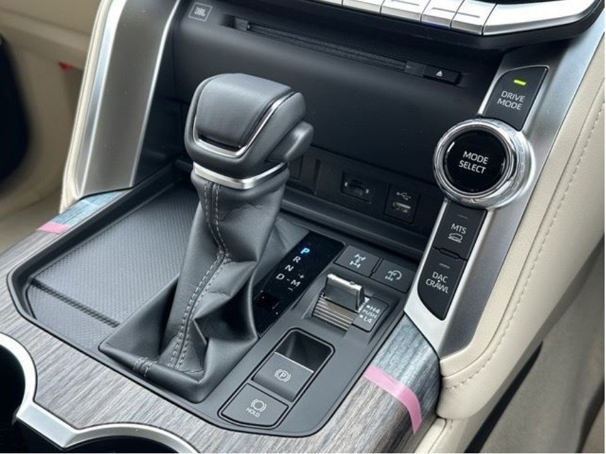 2025 TOYOTA LAND CRUISER 300 3BA-VJA300W - Image 16