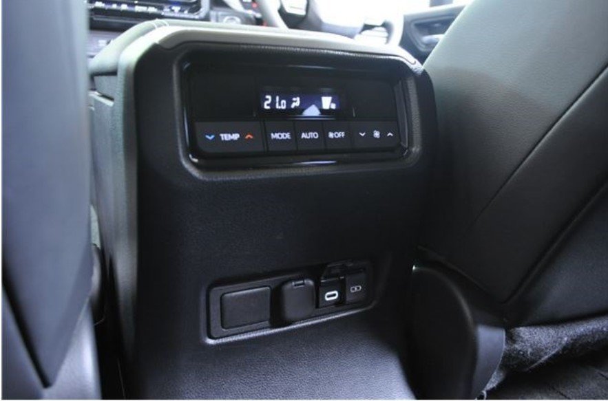 2024 TOYOTA LAND CRUISER 250 3BA-TRJ250W - Image 17