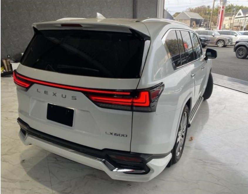 2023 LEXUS Lexus LX VJA310W - Image 8