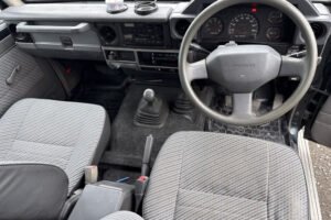 1993 TOYOTA LAND CRUISER 70 S-PZJ77V