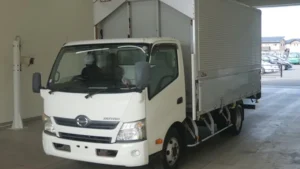 2012 Van Wing Hino Dutro SKG-XZU710M