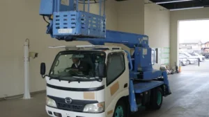 2008 Aerial Platform Hino Dutro BDG-XZU304E