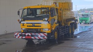 2003 Tank Truck Nissan Big Thumb KL-CW55E