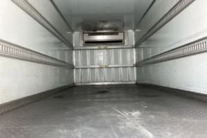 2015 Freezer Refrigerator Truck Mitsubishi Fuso Fighter TKG-FK74F