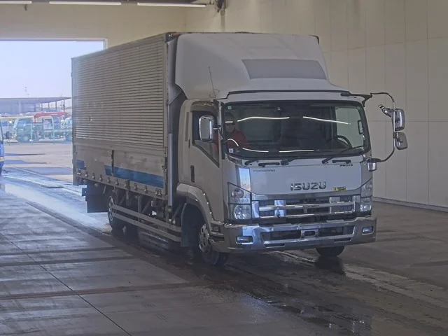 2013 Van Wing Isuzu Forward TKG-FRR90T2 - Image 3