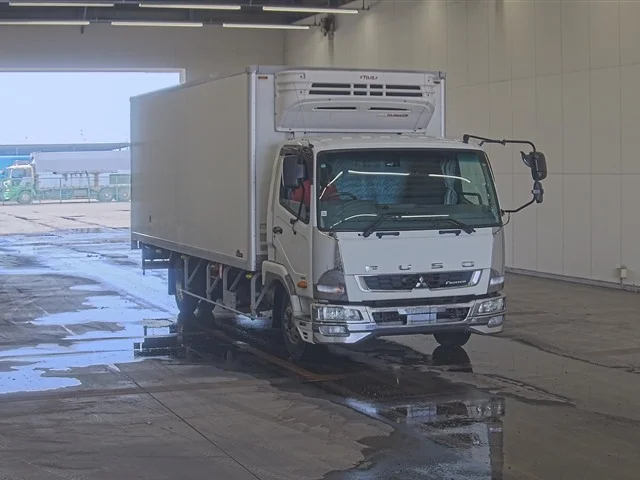 2015 Freezer Refrigerator Truck Mitsubishi Fuso Fighter TKG-FK74F - Image 3