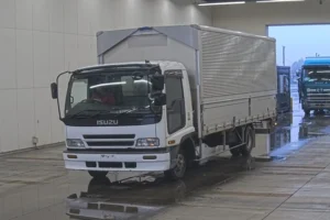 2004 Van Wing Isuzu Forward PB-FRR35K3S