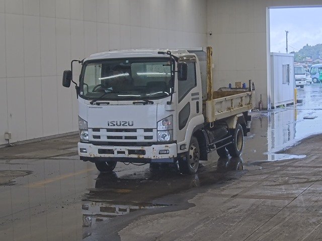 2013 Dump Tipper Truck Isuzu Forward TKG-FRR90S1