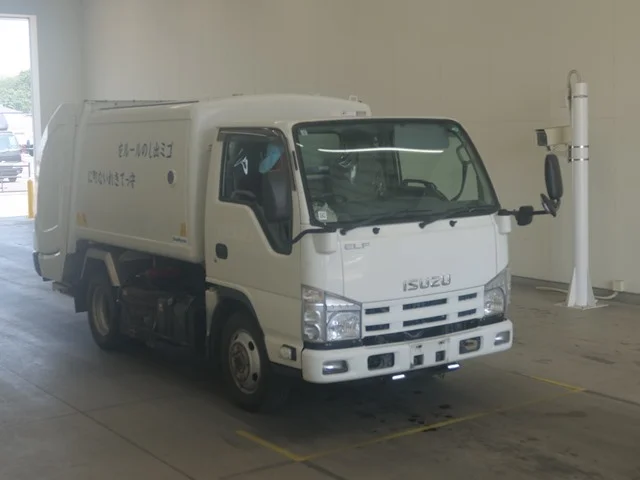 2014 Garbage Truck Isuzu Elf TDG-NKS85AN - Image 3