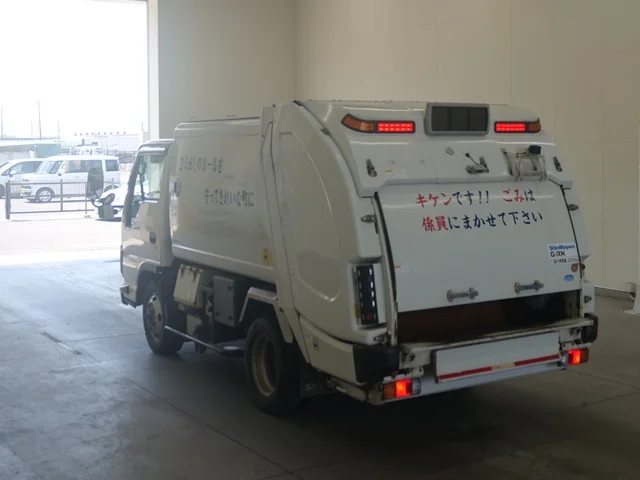 2014 Garbage Truck Isuzu Elf TDG-NKS85AN - Image 4
