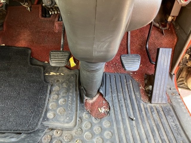 1990 Self Loader Mitsubishi Fuso Canter U-FE437F - Image 7