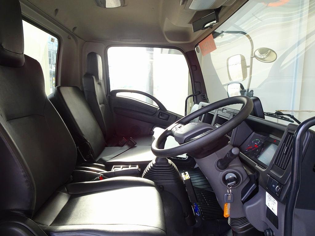 2024 Dump Tipper Truck Isuzu Forward 2RG-FRR90S3 - Image 7