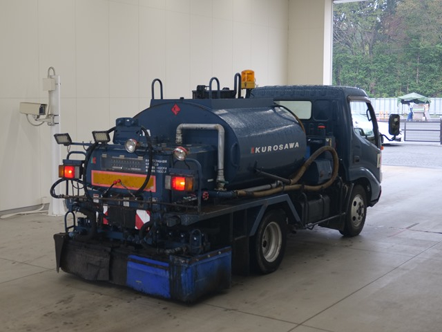 2001 Others Trucks Hino Dutro KK-XZU301X - Image 4