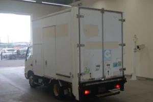 2010 Freezer Refrigerator Truck Hino Dutro BKG-XZU304M