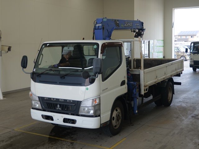 2010 Crane Truck Mitsubishi Fuso Canter PDG-FE73DN
