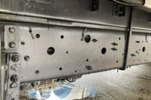 2004 Van Wing Isuzu Forward PB-FRR35K3S