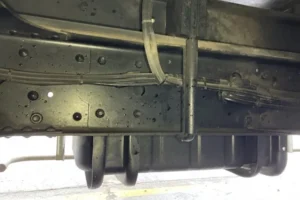 2004 Van Wing Isuzu Forward PB-FRR35K3S