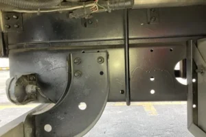 2004 Van Wing Isuzu Forward PB-FRR35K3S