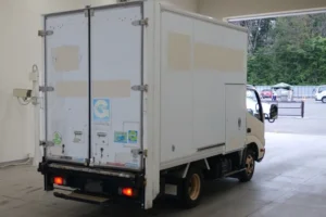 2010 Freezer Refrigerator Truck Hino Dutro BKG-XZU304M