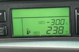 2014 Freezer Refrigerator Truck Hino Ranger TKG-FD9JLAA