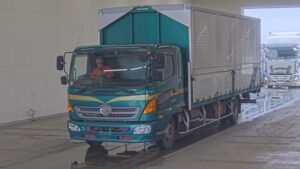 2011 Van Wing Hino Ranger SKG-FD9JPAA