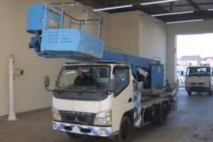 2005 Aerial Platform Mitsubishi Fuso Canter PA-FE73DC