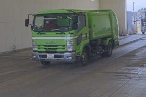 2016 Garbage Truck Isuzu Forward TKG-FRR90S2