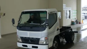 2007 Chassis Truck Mitsubishi Fuso Canter PDG-FE74BV