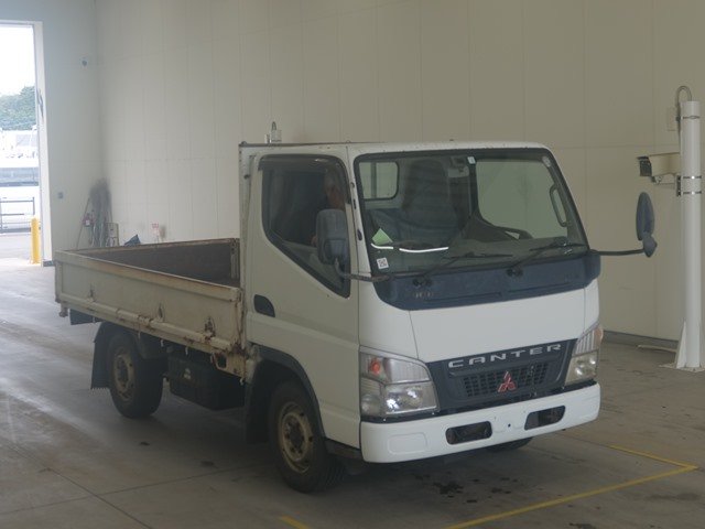 2006 Flat Body Truck Mitsubishi Fuso Canter PA-FD70BB - Image 3