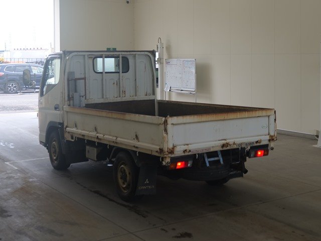 2006 Flat Body Truck Mitsubishi Fuso Canter PA-FD70BB - Image 4