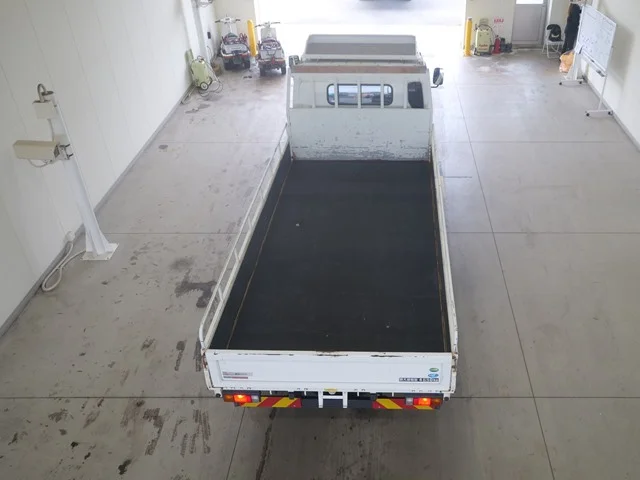 2020 Flat Body Truck Mitsubishi Fuso Canter 2PG-FEB90 - Image 6
