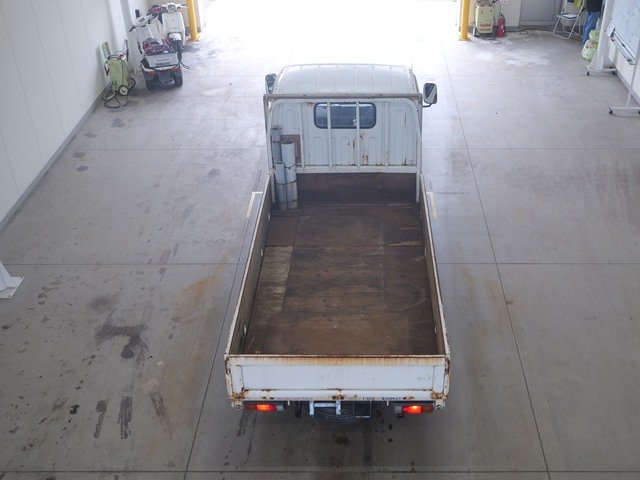 2006 Flat Body Truck Mitsubishi Fuso Canter PA-FD70BB - Image 6