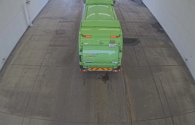 2016 Garbage Truck Isuzu Forward TKG-FRR90S2 - Image 6