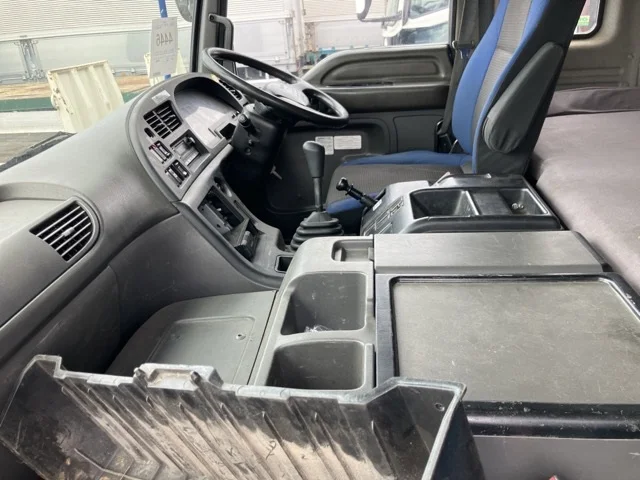 2008 Crane Truck Isuzu Giga PDG-CYJ77W8 - Image 8