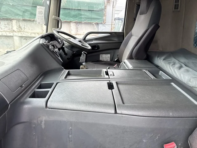 2014 Trailer Head Mitsubishi Fuso Super Great QDG-FV50VJR - Image 8