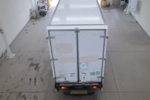 2010 Freezer Refrigerator Truck Hino Dutro BKG-XZU304M