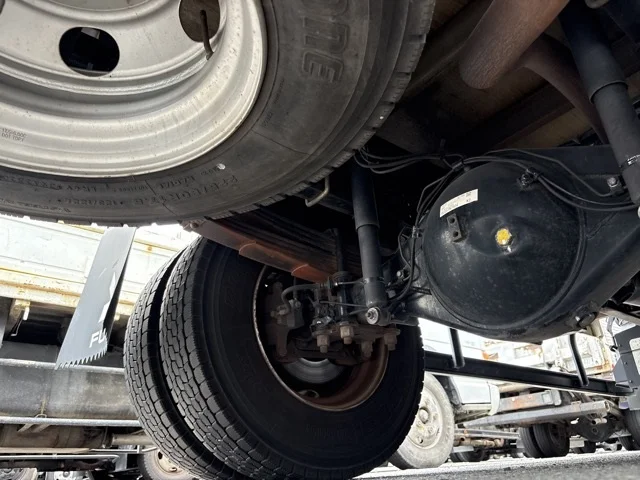 2020 Flat Body Truck Mitsubishi Fuso Canter 2PG-FEB90 - Image 12