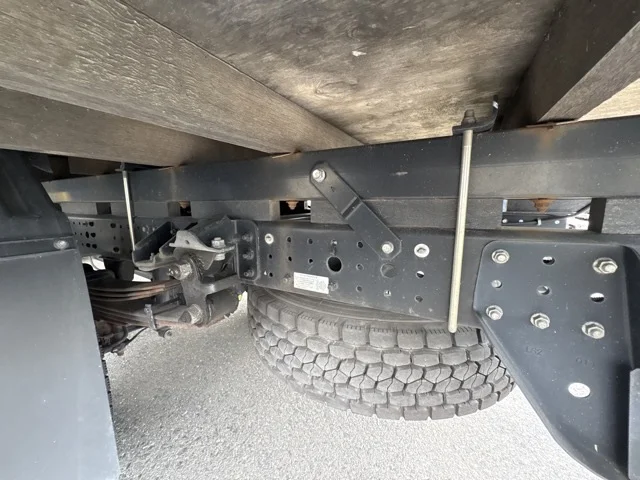 2020 Flat Body Truck Mitsubishi Fuso Canter 2PG-FEB90 - Image 16