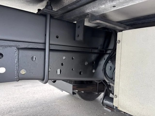 2017 Freezer Refrigerator Truck Isuzu Elf TRG-NKR85A - Image 16