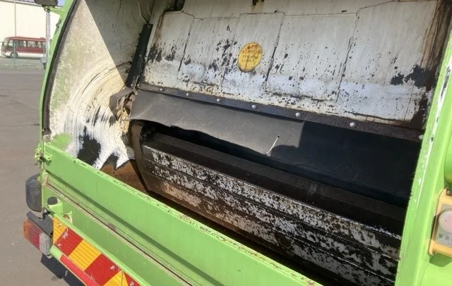2016 Garbage Truck Isuzu Forward TKG-FRR90S2 - Image 20