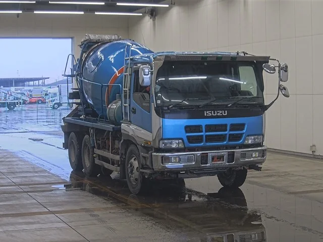 2001 Concrete Mixer Truck Isuzu Giga KL-CXZ73K3 - Image 3
