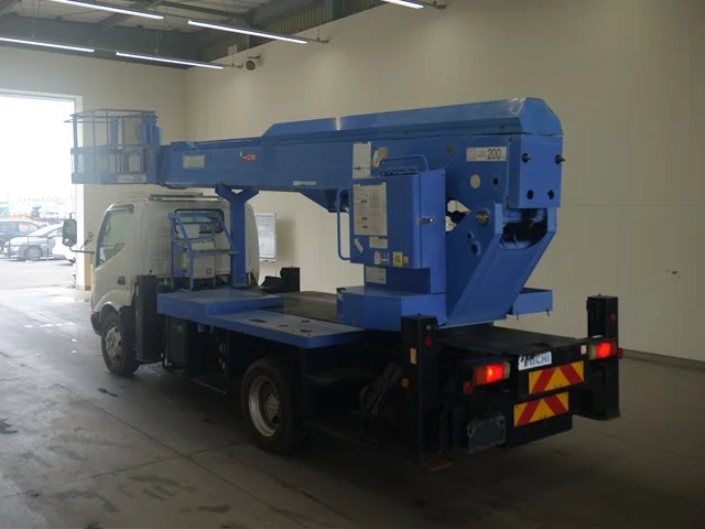 2012 Aerial Platform Hino Dutro TKG-XZU650F - Image 4