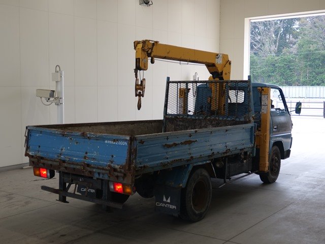 1981 Crane Truck Mitsubishi Fuso Canter K-FE111E - Image 5