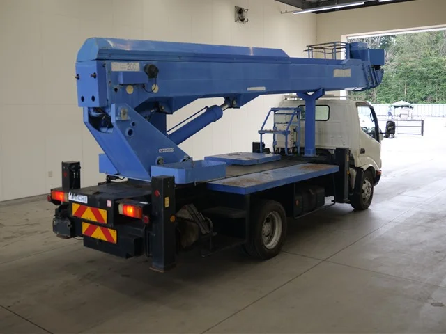 2012 Aerial Platform Hino Dutro TKG-XZU650F - Image 5