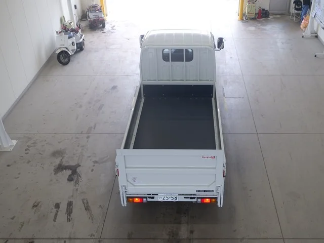 2026 Flat Body Truck Mitsubishi Fuso Canter 2RG-FBA20 - Image 6