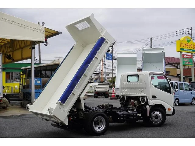 2018 LOADER DUMP Hino Dutro TKG-XZU620T - Image 18
