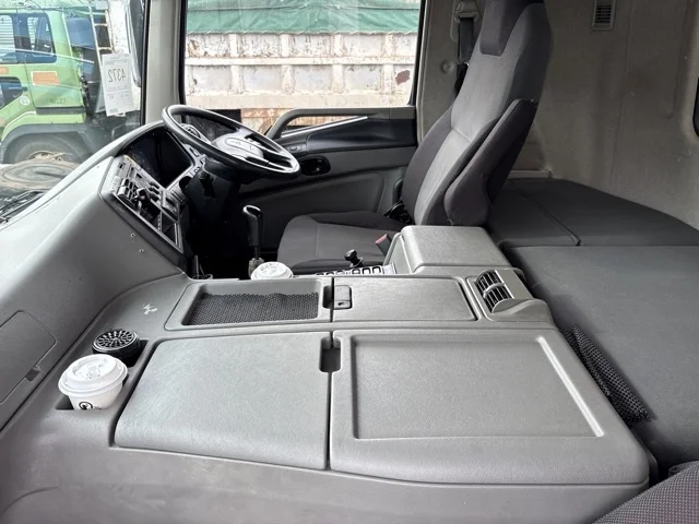 2016 Freezer Refrigerator Truck Mitsubishi Fuso Super Great QPG-FY64VY - Image 8